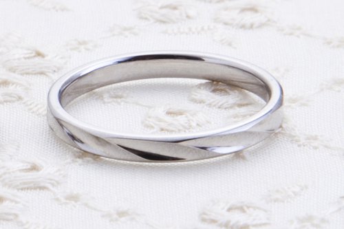 結婚指輪　５万円台　プラチナ585