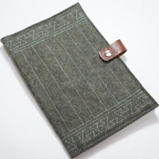 キルギス TUMAR ノートブックカバー グリーン