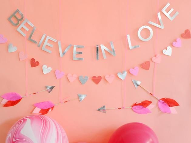 BELIEVE IN LOVE バナー & ハートガーランド- MeriMeri