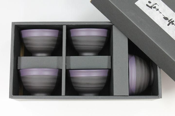 黒い急須と湯呑み5個 蒔絵梅文 黒漆急須と湯呑み5客