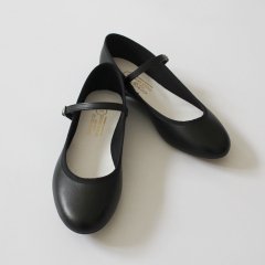 CATWORTH<br /> Opera Pumps W/Strap / Leather Sole ITALIAN CALF