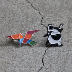 Parra<br /> pair of enamel pins