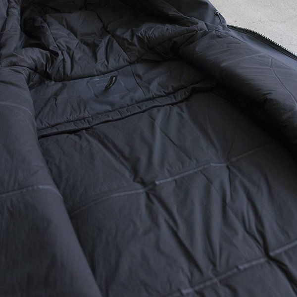 GOLDWIN / INSULATION MOUNTAIN PARKA