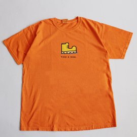 VARJETY TEE / TAKE A HIKE