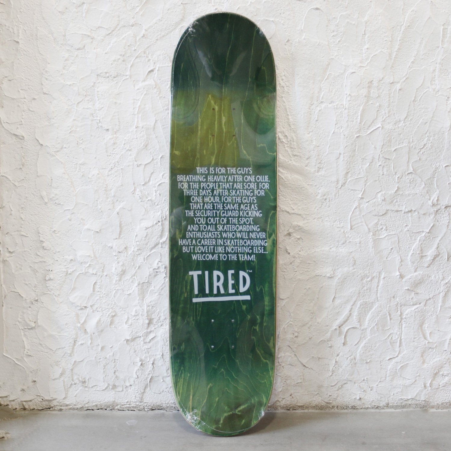 Tired å / LONG T LOGO SKATEBOARD