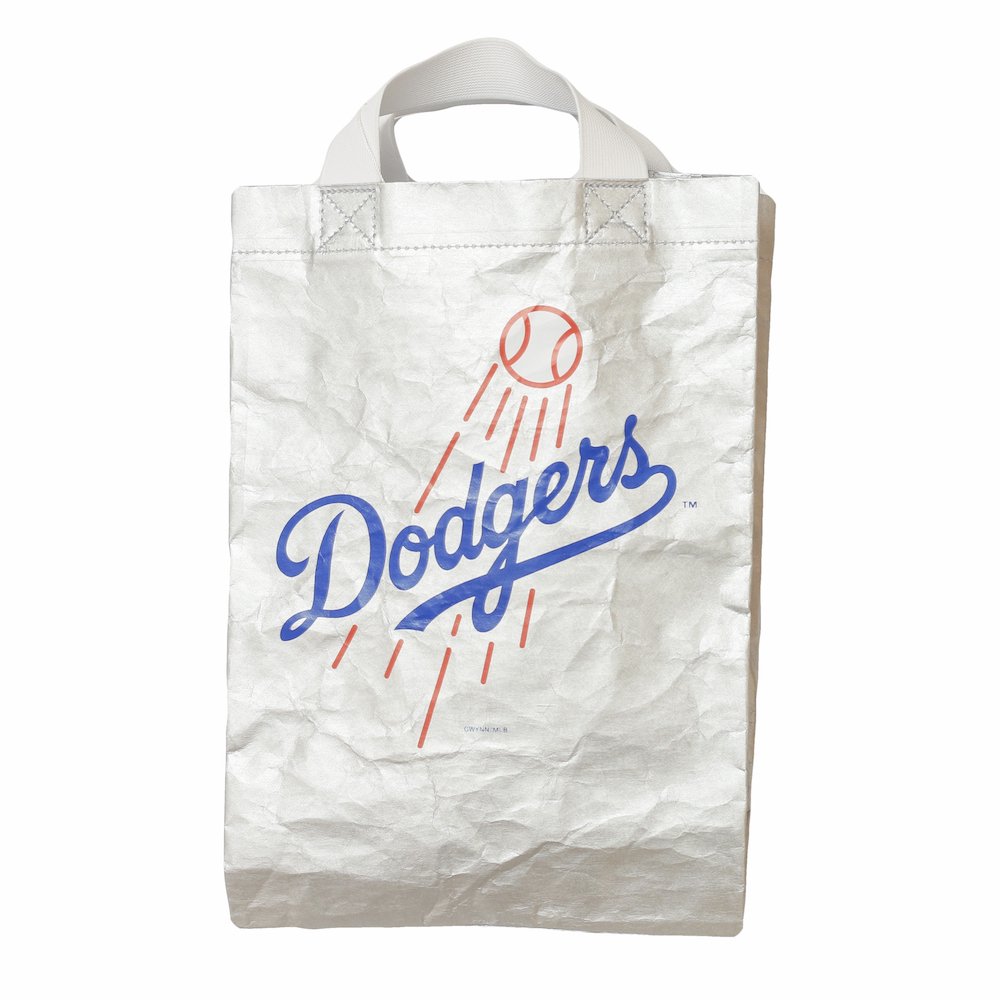 MLB x INFIELDER DESIGN / MLB Los Angeles Dodgers YOIYOI BAG - Silver