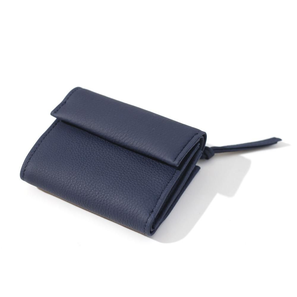 <img class='new_mark_img1' src='https://img.shop-pro.jp/img/new/icons8.gif' style='border:none;display:inline;margin:0px;padding:0px;width:auto;' />ERA.  / BUBBLE CALF MINI WALLET