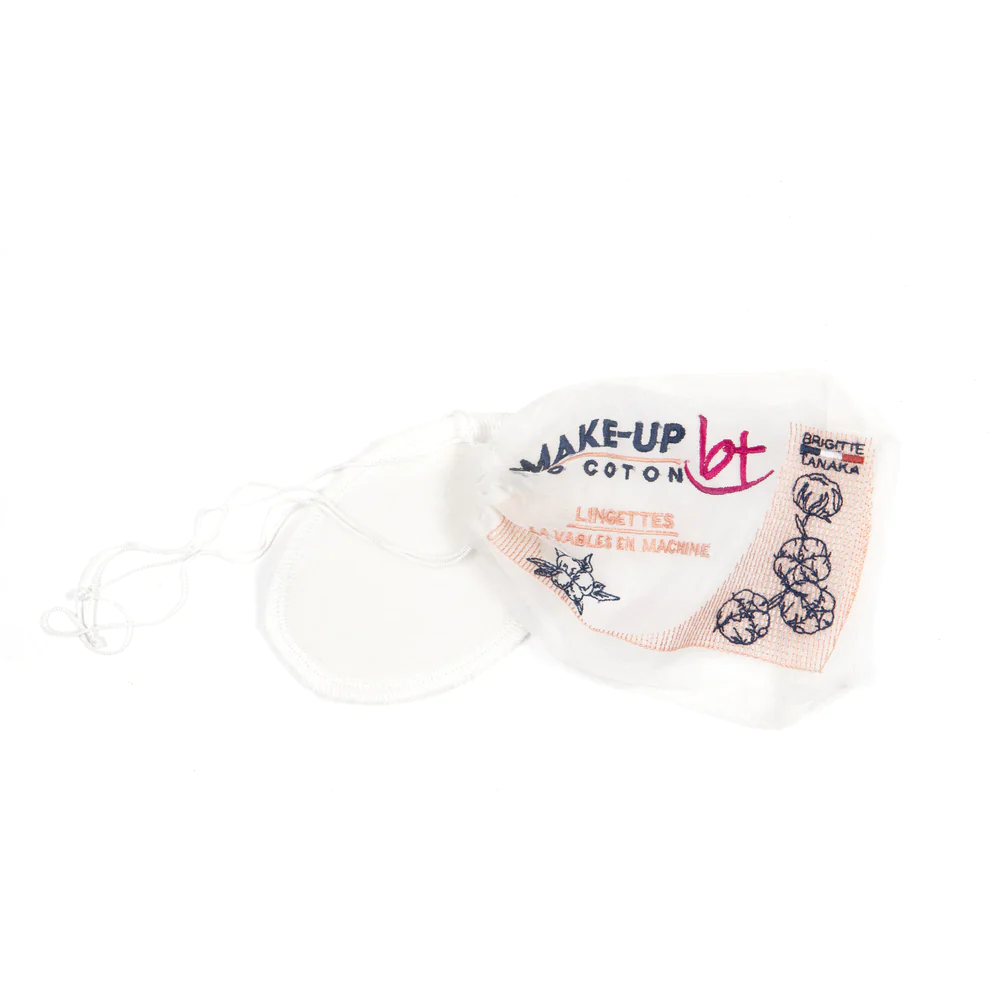 <img class='new_mark_img1' src='https://img.shop-pro.jp/img/new/icons20.gif' style='border:none;display:inline;margin:0px;padding:0px;width:auto;' />Brigitte Tanaka / Organza Pochette 