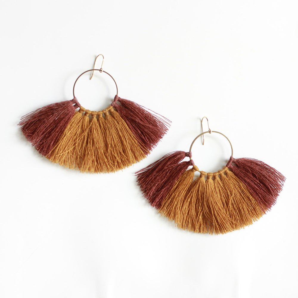 <img class='new_mark_img1' src='https://img.shop-pro.jp/img/new/icons8.gif' style='border:none;display:inline;margin:0px;padding:0px;width:auto;' />SASAI  / Threaded Cipher Earrings