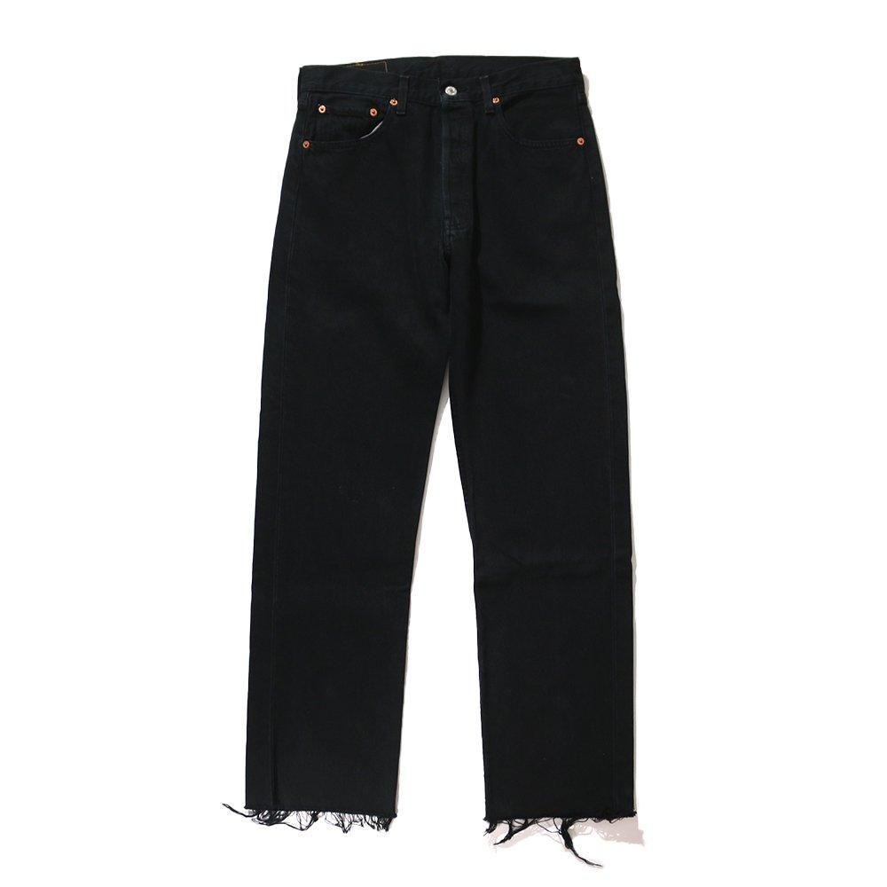 <img class='new_mark_img1' src='https://img.shop-pro.jp/img/new/icons20.gif' style='border:none;display:inline;margin:0px;padding:0px;width:auto;' />Vintage Clothes / Levi's 501 Black Denim Pants(W32/L34)