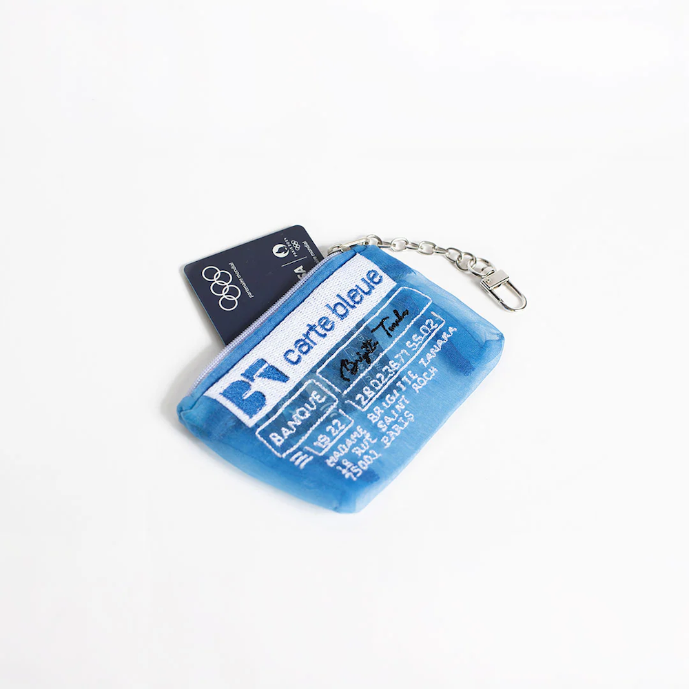 <img class='new_mark_img1' src='https://img.shop-pro.jp/img/new/icons20.gif' style='border:none;display:inline;margin:0px;padding:0px;width:auto;' />Brigitte Tanaka / Organza Pouch 