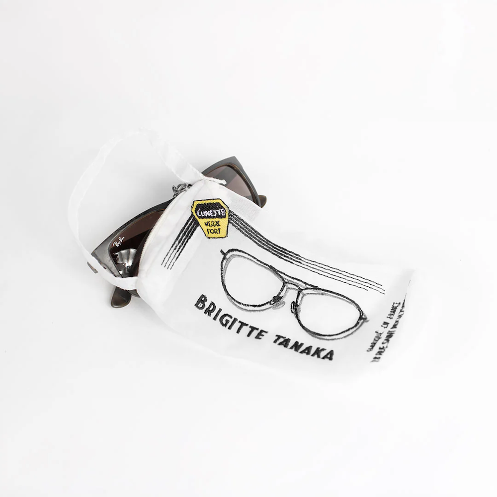 <img class='new_mark_img1' src='https://img.shop-pro.jp/img/new/icons20.gif' style='border:none;display:inline;margin:0px;padding:0px;width:auto;' />Brigitte Tanaka / Organza Pouch 