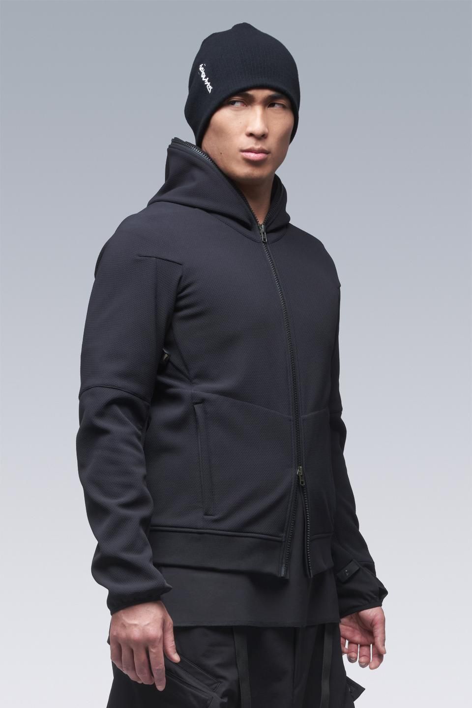 ACRONYM｜アクロニウム 通販 正規店 フェートン - Phaeton Smart