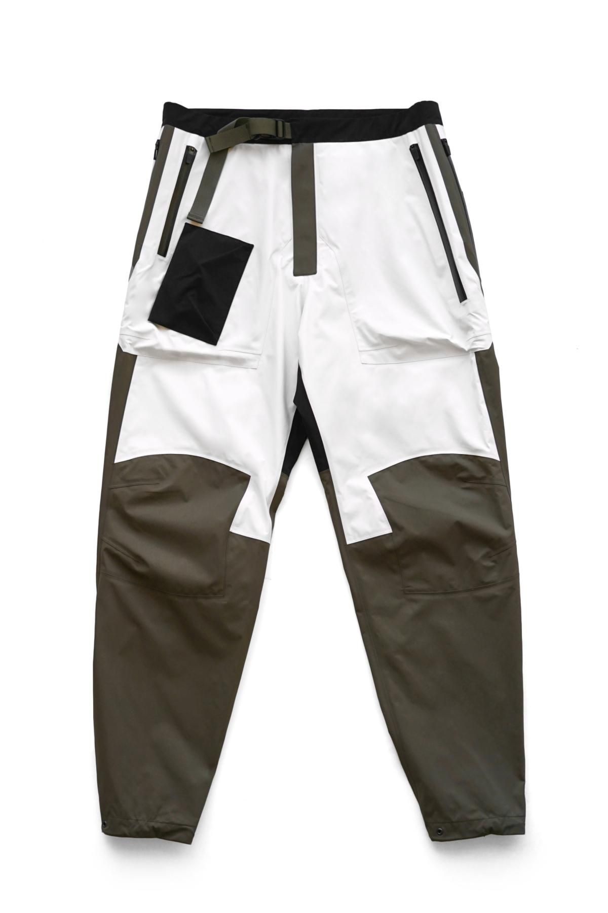 ACRONYM P43-GT Multi L定価