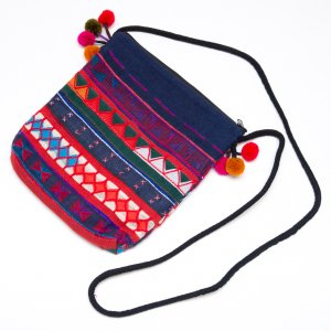 アカ族刺繍のふんわりコットンポーチ Type.1
