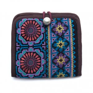 ThongPua モン族ヴィンテージ刺繍の二つ折り財布 Type.2（一点もの）