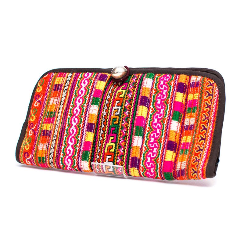 ThongPua モン族刺繍古布の長財布 Type.11（一点もの）｜旅する雑貨屋 ゆいゆい堂