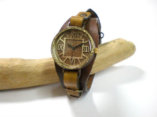 真鍮製革ベルト腕時計　真鍮×レザー　ユニセックスリストウォッチ - ATELIER COFFRET