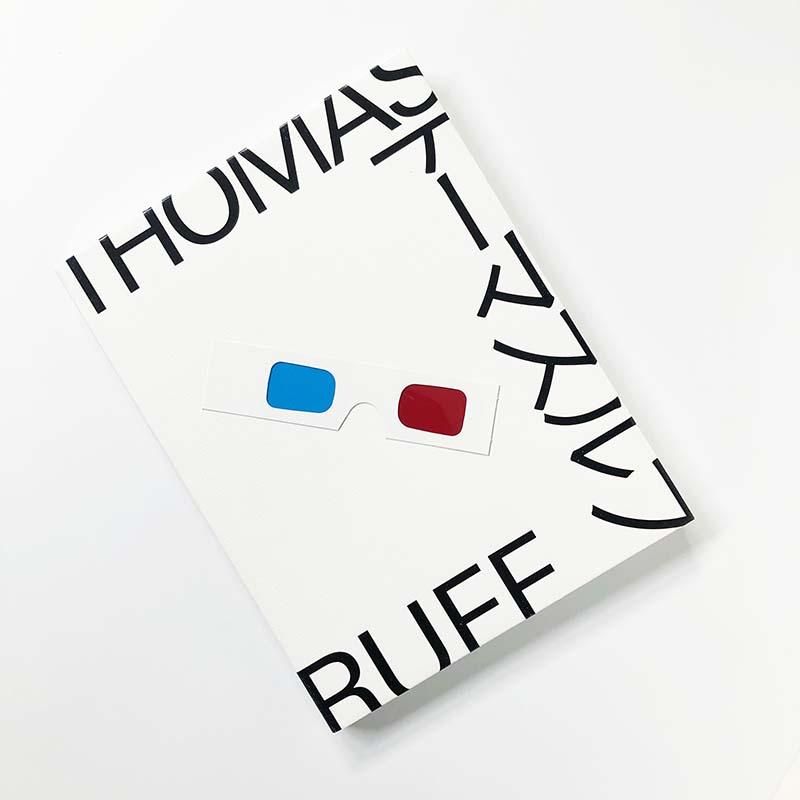 THOMAS RUFF Exhibition Catalogue in 2016トーマス・ルフ 展覧