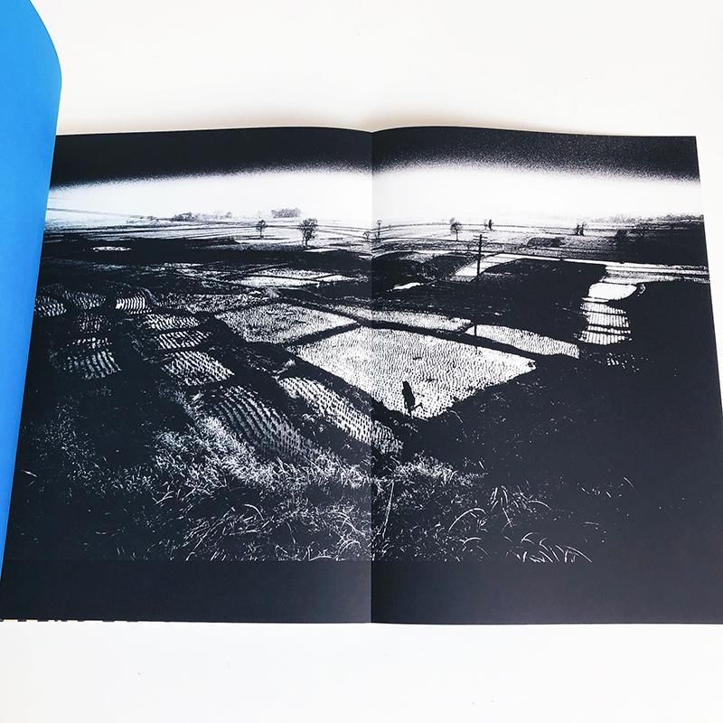 【Eikoh Hosoe: Kamaitachi】細江英公　新品未読品・美本 鎌鼬 / KAMAITACHI（2009, Signed） - 細江 英公 / Eikoh Hosoe