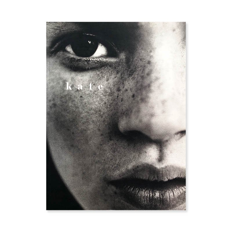 KATE: The Kate Moss Book softcover editionケイト・モス 写真集 