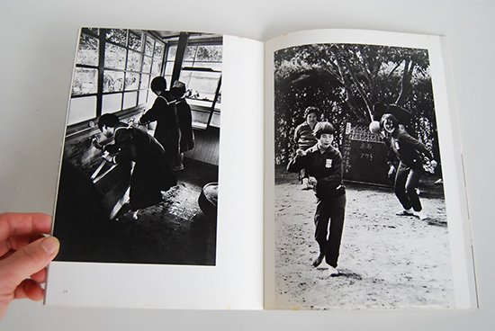 花帽子 坂本しのぶちゃんのこと SHINOBU-SAN W. Eugene Smith+Aileen Smith+石牟礼道子 署名本 signed -  古本買取 2手舎/二手舎 nitesha 写真集 アートブック 美術書 建築