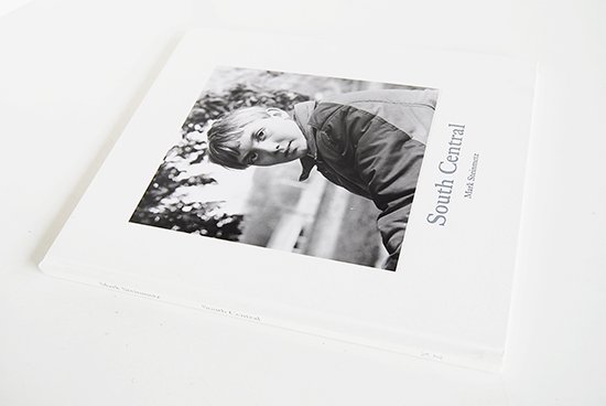 SOUTH CENTRAL Mark Steinmetz マーク・スタインメッツ 写真集 - 古本買取 2手舎/二手舎 nitesha 写真集  アートブック 美術書 建築