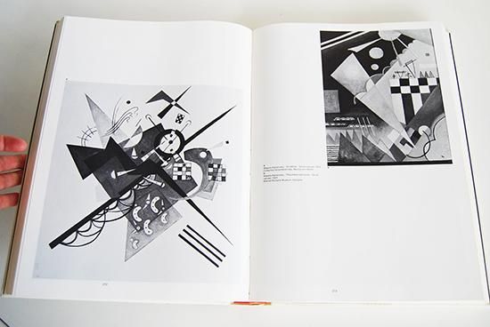 The Bauhaus: Weimar Dessau Berlin Chicago Hans M. Wingler
