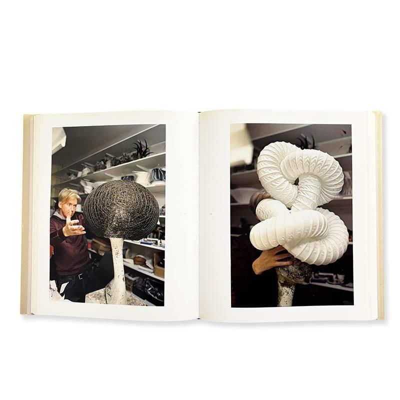 【希少・状態良好】ALEXANDER McQUEEN WORKING PROCE ALEXANDER MCQUEEN: WORKING PROCESS photographs by Nick