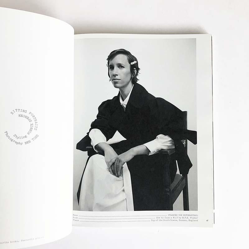 A MAGAZINE #18 Curated by SIMONE ROCHAシモーネ・ロシャ - 古本買取 ...