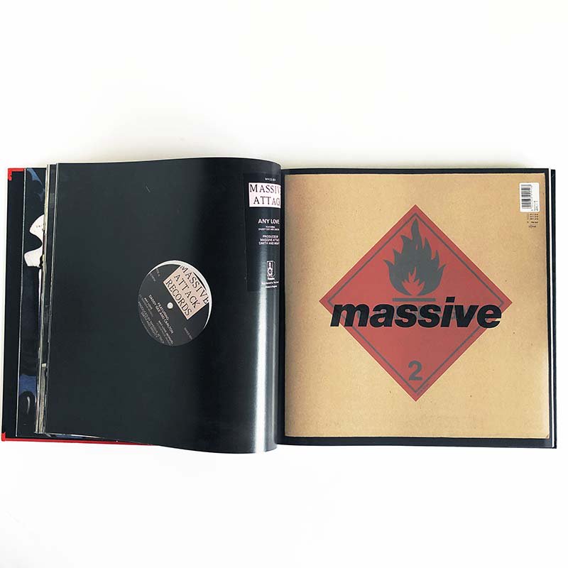3D and the Art of Massive Attack by Robert Del Najaロバート・デル
