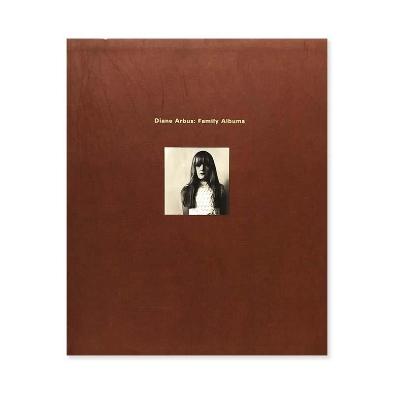 Diane Arbus: Family Albumsダイアン・アーバス - 古本買取 2手舎/二手舎 nitesha 写真集 アートブック 美術書 建築