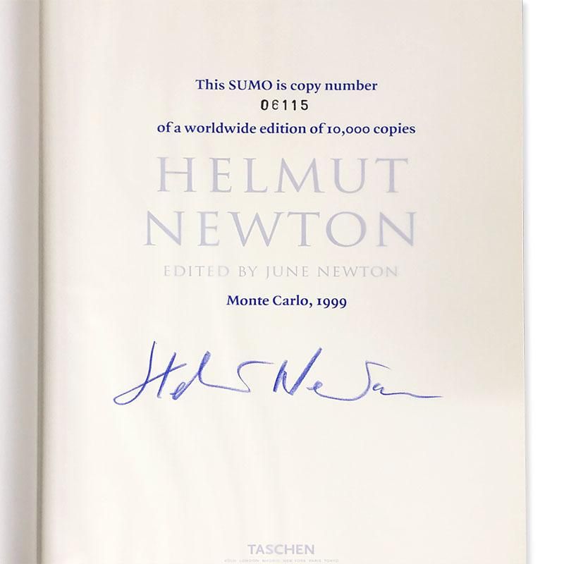 Helmut Newton: SUMO First edition *signedヘルムート・ニュートン *署名本 - 古本買取 2手舎/二手舎  nitesha 写真集 アートブック 美術書 建築