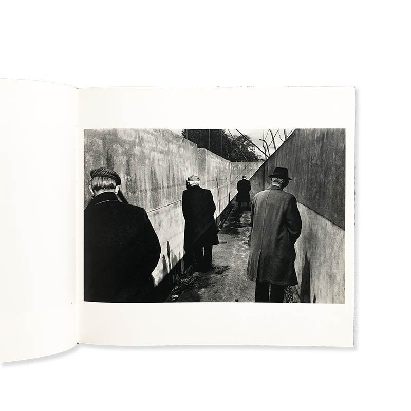 Josef Koudelka: EXILES UK Editionエグザイルズ ジョセフ・クーデルカ - 古本買取 2手舎/二手舎 nitesha  写真集 アートブック 美術書 建築