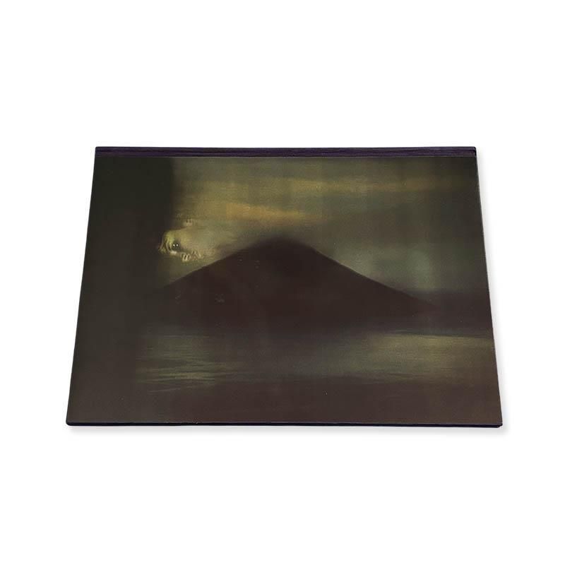 Bill Henson published by Editions Bessardビル・ヘンソン