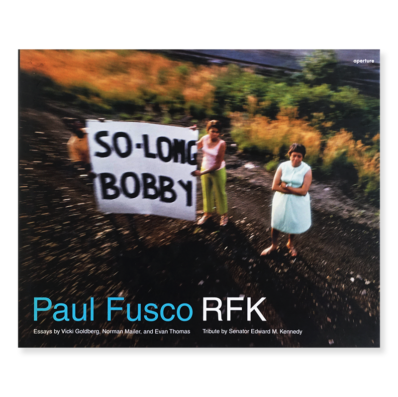 本【名作】Paul Fusco 写真集 - 洋書