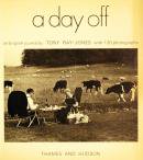 a day off an English Journal by TONY RAY-JONES ȥˡ쥤=硼