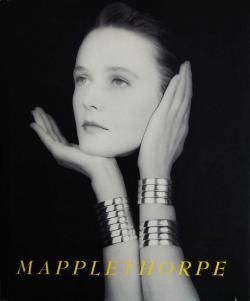 ロバートメイプルソープ 写真集「Robert Mapplethorpe」2023