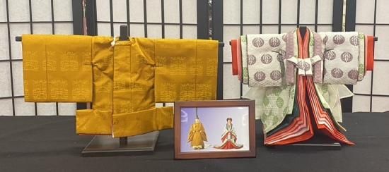 【在庫僅少】 十番 （衣裳着親王飾りセット 台座付きセット 弥生親王姫飾り 雛人形・ひな祭り