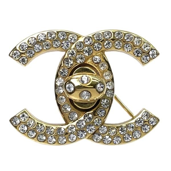 家族共通の垢　vintage Old CHANEL ブローチ？　チャーム 家族共通の垢 vintage Old CHANEL ブローチ？ チャーム 家族共通