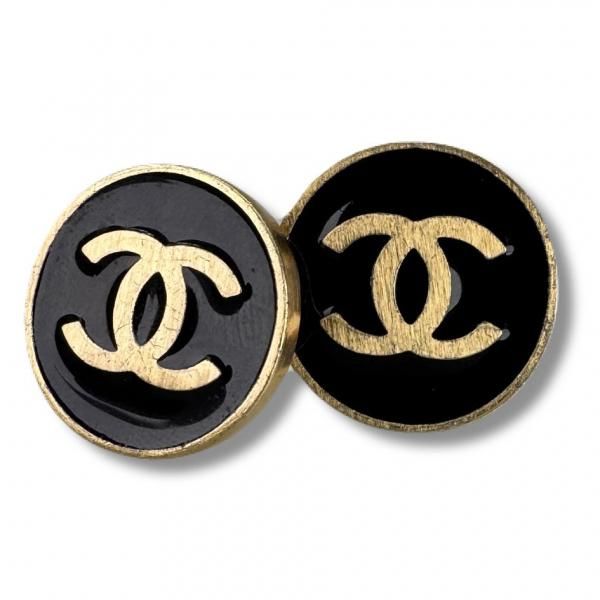 CHANEL　イヤリング　人気デザイン　〇型＆ココマーク 　2001年製 / 24082201