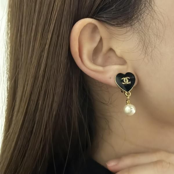 シャネル　クリスタル　ココマーク　ヴィンテージ　イヤリング　ピアス　片耳　正規品 2025年最新】Yahoo!オークション -シャネル ピアス 片耳の中古品