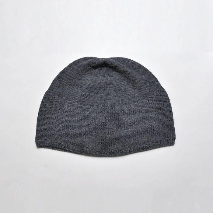 F/style | ホールガーメントのウールニット帽子 | 濃グレー