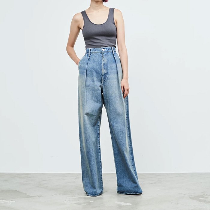 Graphpaper | Women | Selvage Denim Two Tuck Wide Pants | Light ...