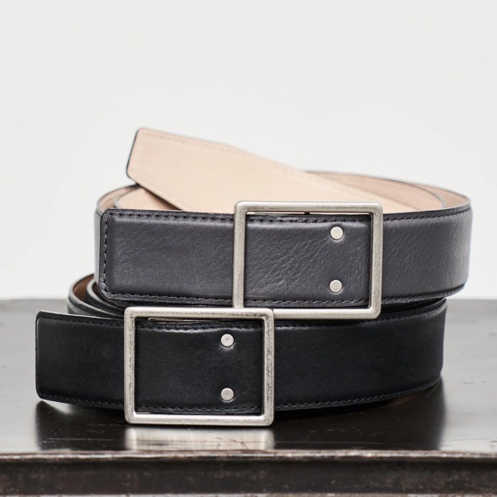 Graphpaper | Unisex | Holeless Leather Classic Belt | Gray