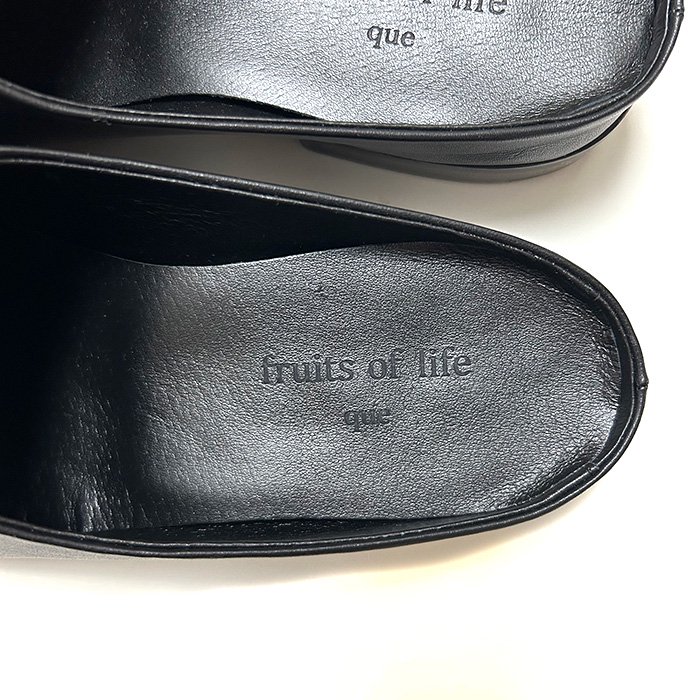 fruits of life × que | ミュール | 黒色(ブラック) - Stripe-inc. Online Shop