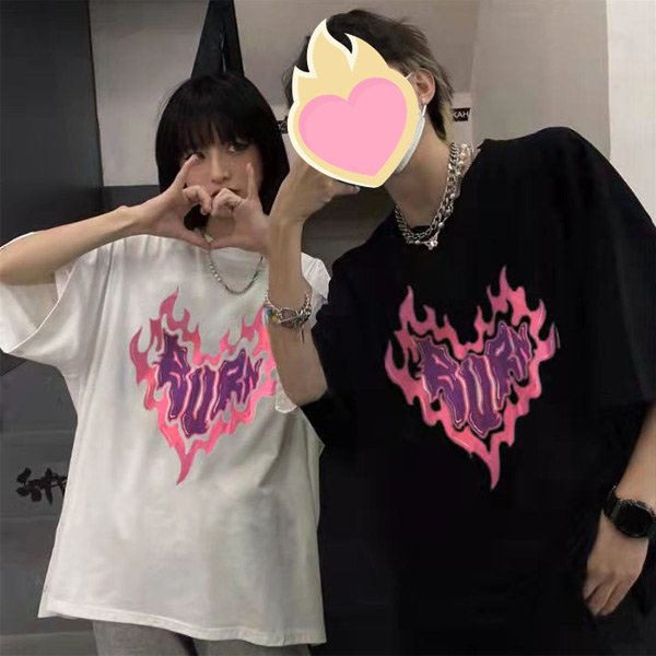 ファイヤーハート＆ロゴプリント 半袖Tシャツ - Decorative