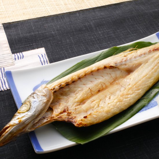 かます開き - 干物の通販なら丸富水産｜鮮度・脂・味にこだわった干物を長崎・佐世保からお取り寄せ