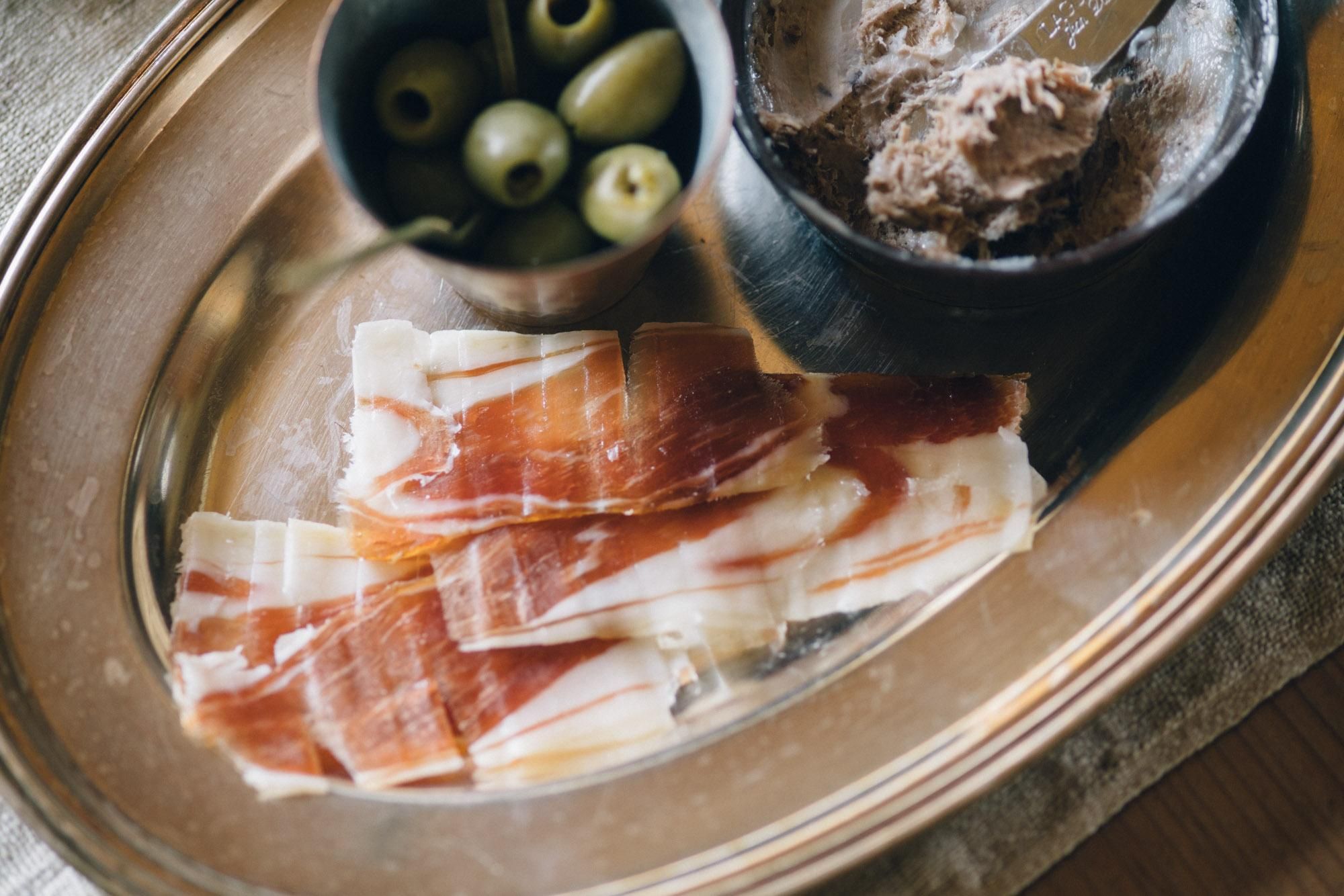 信州産豚肉 生ハム Maison Du Jambon De Himeki メゾン デュ ジャンボン ド ヒメキ パンと日用品の店 わざわざ オンラインストア 信州産豚肉 生ハム Maison Du Jambon De Himeki メゾン デュ ジャンボン ド ヒメキ パンと日用品の店 わざわざ オンラインストア