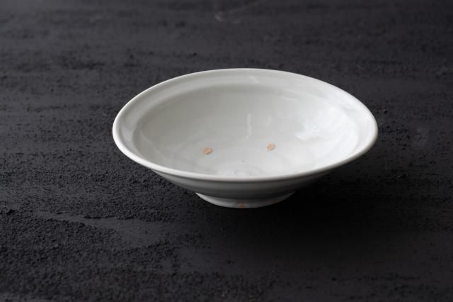 白磁 7寸鉢 境知子